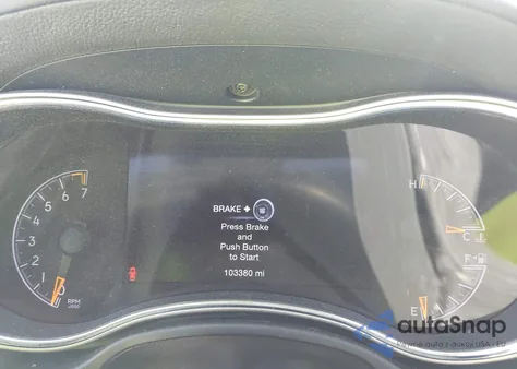 2018 Jeep Grand Cherokee Sterling Edition 4X4 z USA, uszkodzony, nr VIN 1C4RJFBG6JC265071